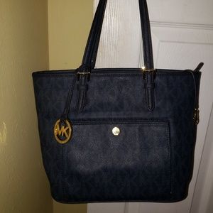 Michael Kors medium tote